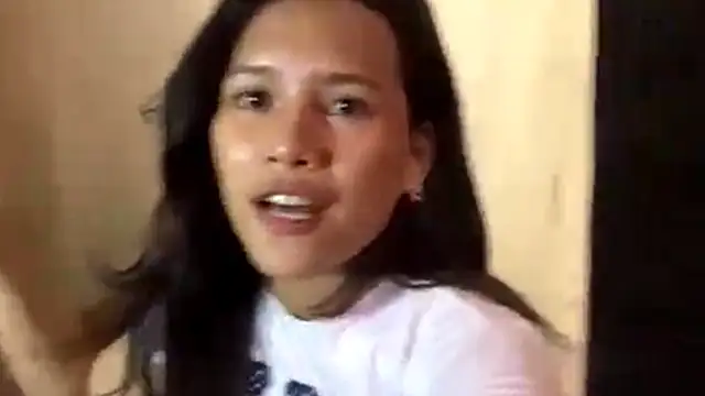 AdahGetman Pertunjukan Webcam
