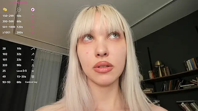 DelorisDetrich's Webcam Show