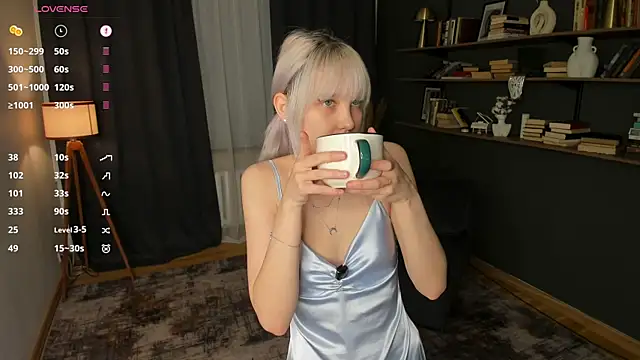 DelorisDetrich Webcam Show