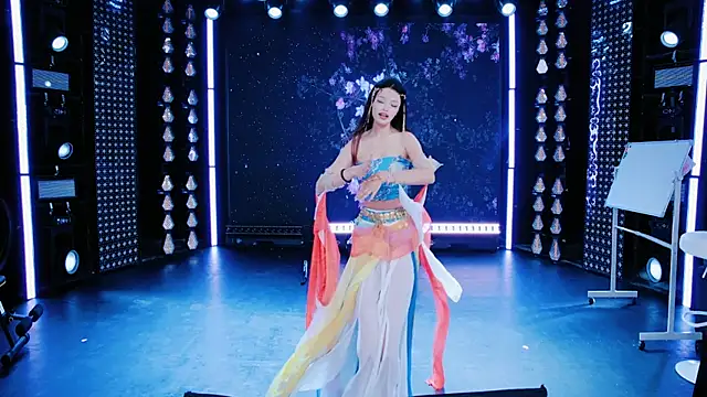 BTC-01 在線直播表演