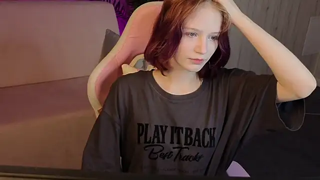 AliceJohansone Live XXX-chat