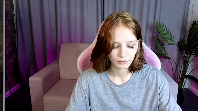 Chatroom XXX en direct de AliceJohansone