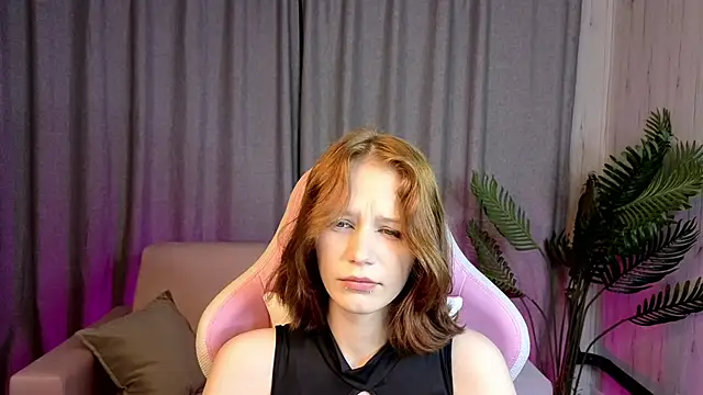 AliceJohansone live XXX chat