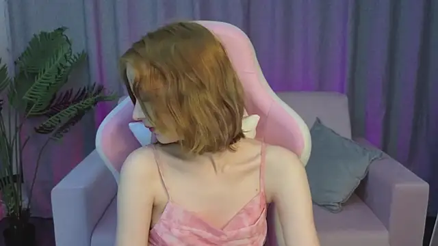 AliceJohansone's Live XXX Chat