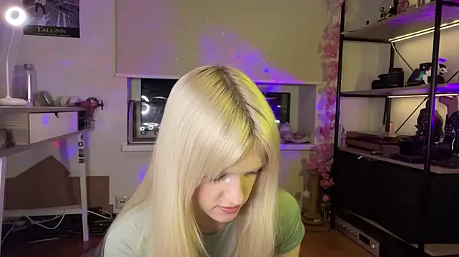 ShoshanaNogueras 웹캠 쇼