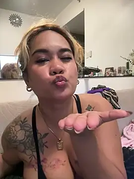 queenmia__ph Pertunjukan Webcam