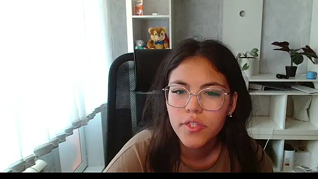Anda_here's Live XXX Chat