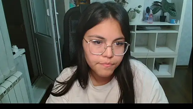 Anda_here Show in webcam