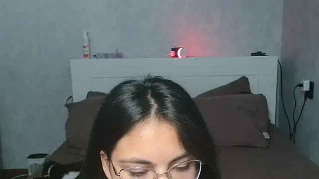 Anda_here Show in webcam
