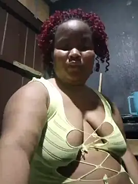 Živý XXX chat ChubbyMidgetxxx19