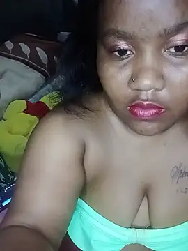 ChubbyMidgetxxx19 XXX чат на живо