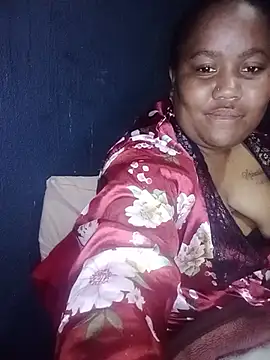 Chat +18 de ChubbyMidgetxxx19 ao vivo