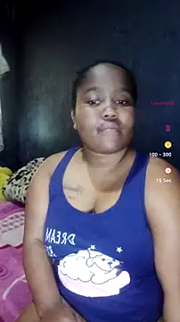 ChubbyMidgetxxx19 Chat XXX in diretta
