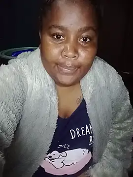 ChubbyMidgetxxx19 Live XXX-Chat
