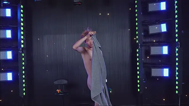 YD-Boy 网络视讯表演