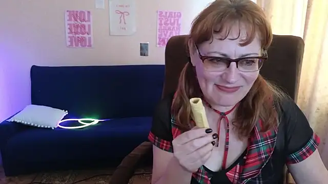 Jasmine_Tv Adlı Modelin Canlı XXX Sohbeti
