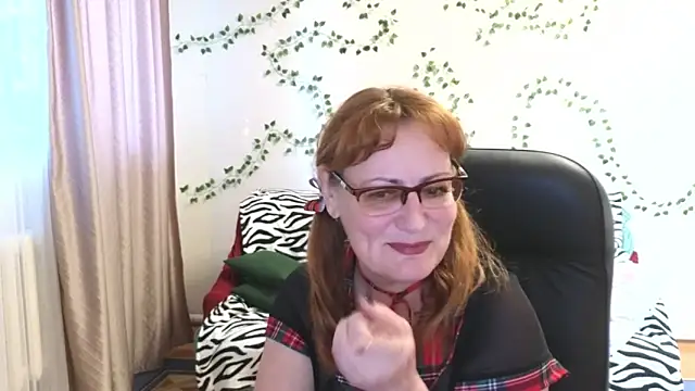 Jasmine_Tv: απευθείας συνομιλία ΧΧΧ