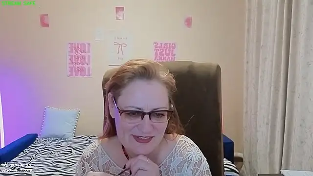 Chat +18 de Jasmine_Tv ao vivo