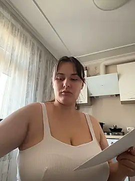 Queen_Monica_ live XXX chat