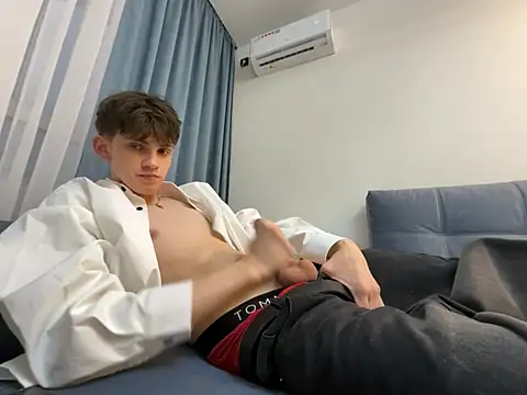 Ryann_Desiren Webbikameraesitys