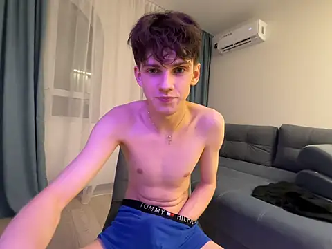 Ryann_Desire webkamerás műsora
