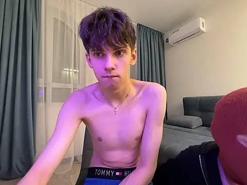 Ryann_Desire Шоу с уебкамера