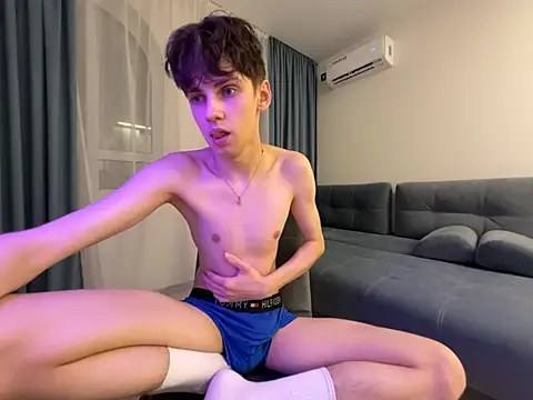 Ryann_Desiren Webbikameraesitys