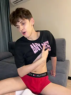 Ryann_Desire Pertunjukan Webcam