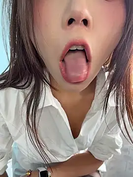susu_kara Webcam-Show