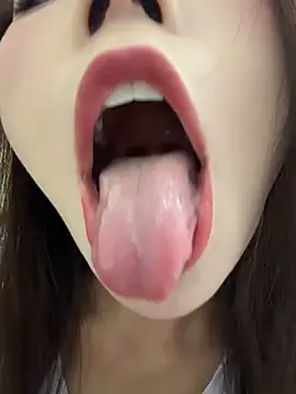 susu_kara Show Webcam