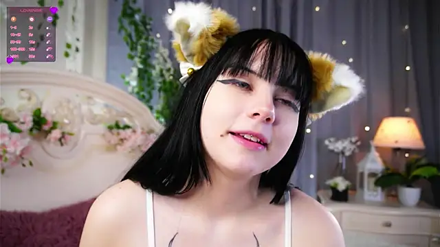 MelaineCore Adlı Modelin Canlı XXX Sohbeti