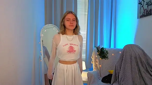 MilanaRayy Live XXX-Chat