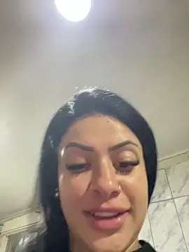 Show de belababyy na webcam