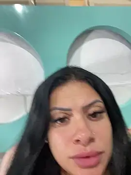 Show de belababyy na webcam