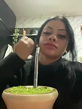Show de belababyy na webcam