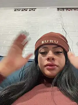 Show de belababyy na webcam