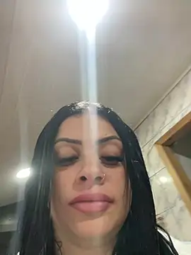 Show de belababyy na webcam