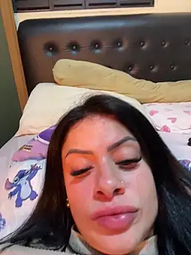 Show de belababyy na webcam