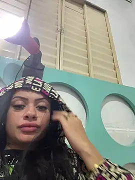 Show de belababyy na webcam