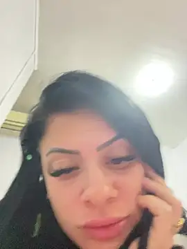 Show de belababyy na webcam