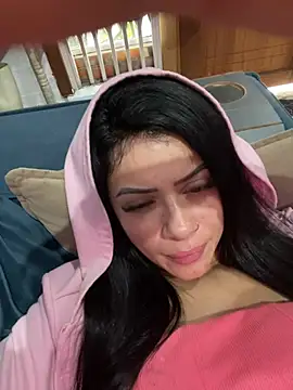 Show de belababyy na webcam