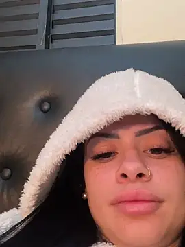 Show de belababyy na webcam