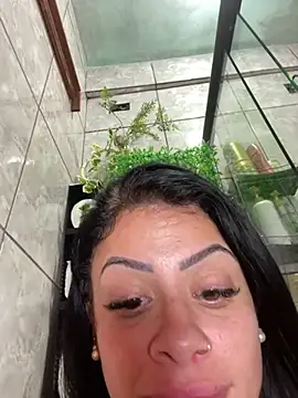 Show de belababyy na webcam