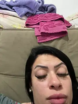 Show de belababyy na webcam
