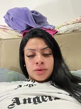 Show de belababyy na webcam