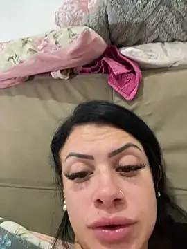 Show de belababyy na webcam