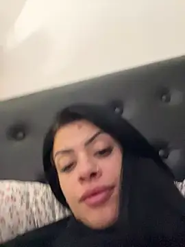 Chat XXX ao vivo de belababyy