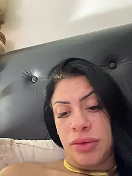 Show de belababyy na webcam