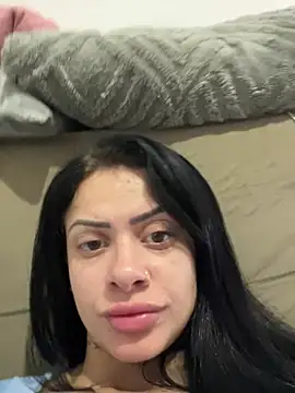 Show de belababyy na webcam