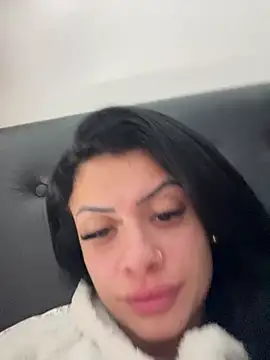 Show de belababyy na webcam